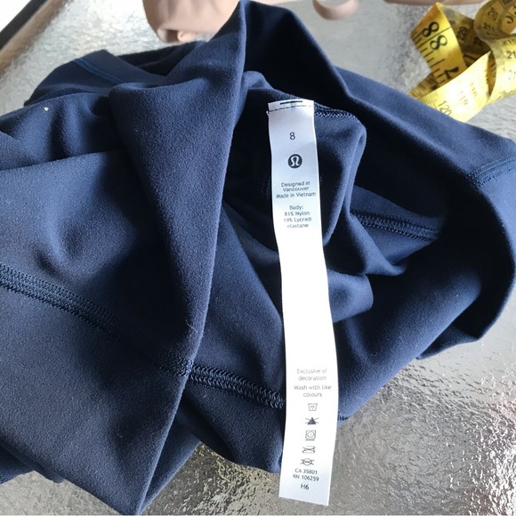 Lululemon Align Crop *21 - Picture 2 of 6